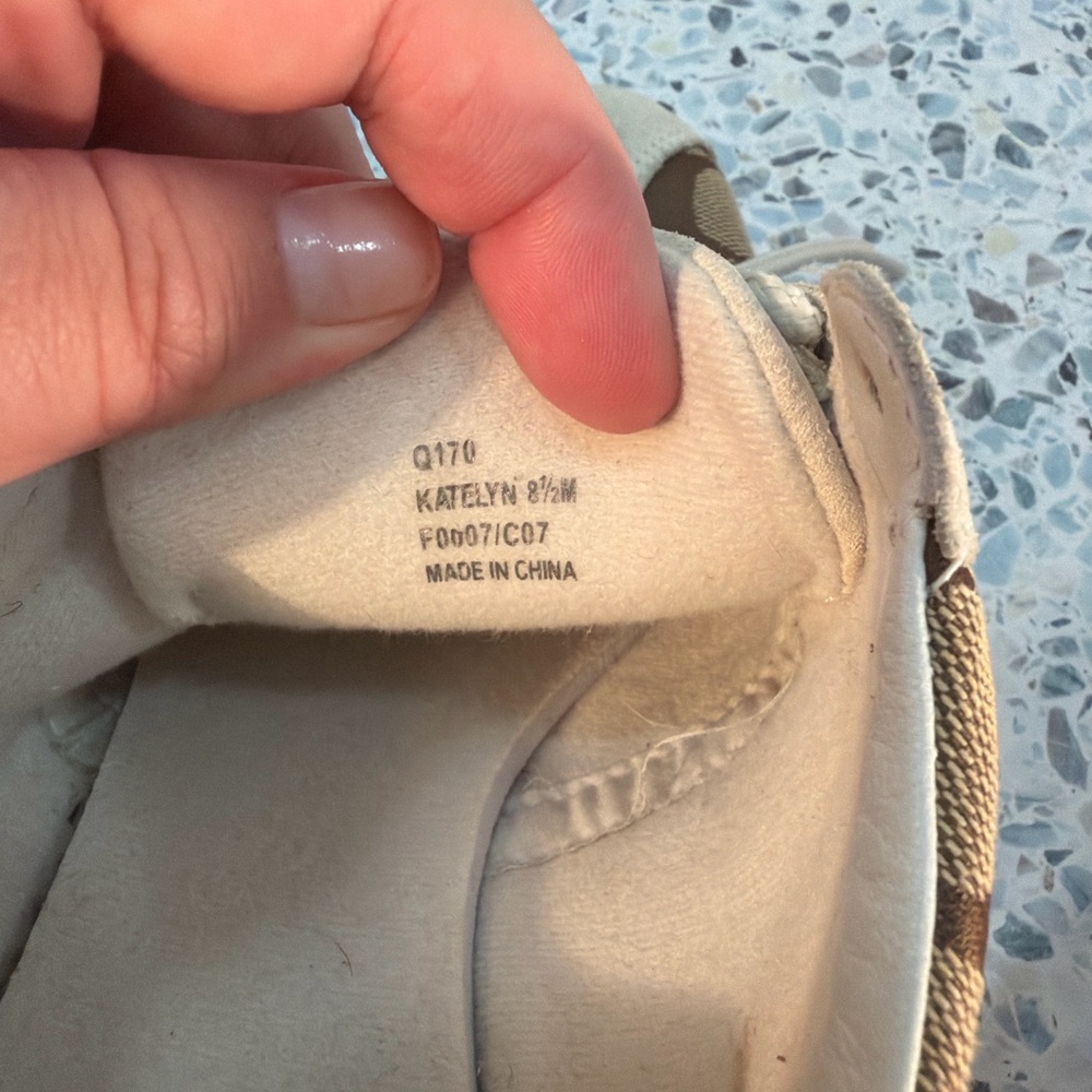 Coach Katelyn Signature Canvas Sneakers Tan Brown Lace Up Size 8.5 - Picture 6 of 7
